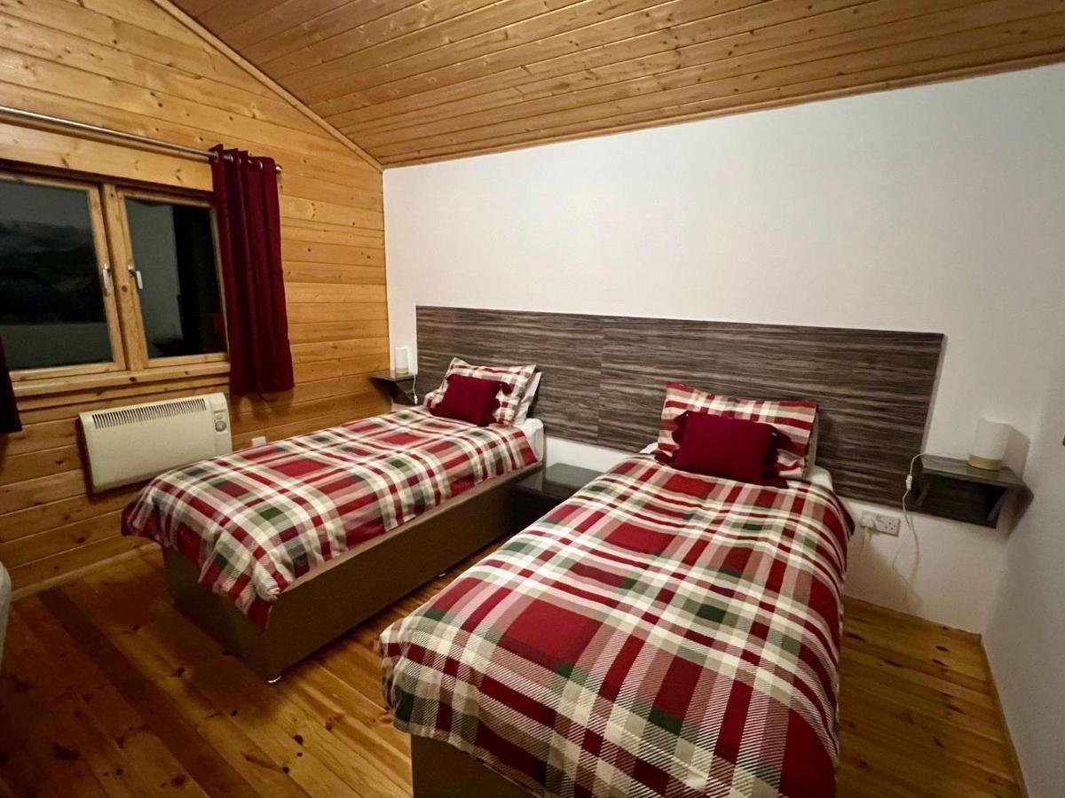 Tufty Lodge, Lake Pochard Lodge 9 South Cerney Eksteriør billede